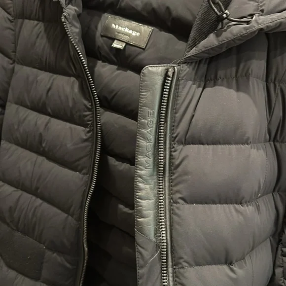 Mackage light weight black puffer Kaila with leather trim XXS - Picture 4 of 6